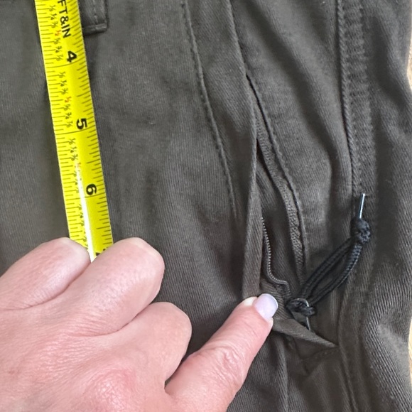 Men's Forest Colored Cargo Pants Size 34 - Picture 6 of 7